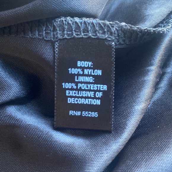 Express Black and Floral Top - Picture 8 of 12